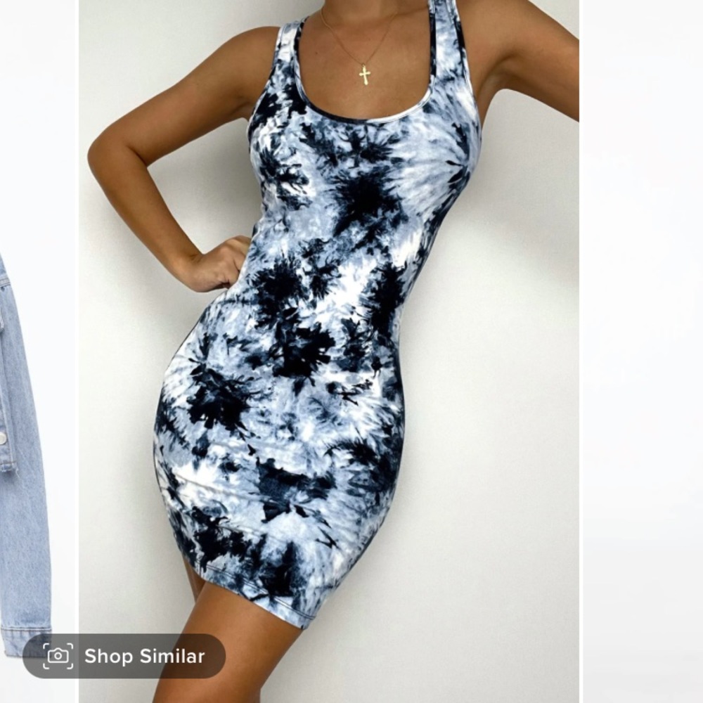 Fashion nova dress